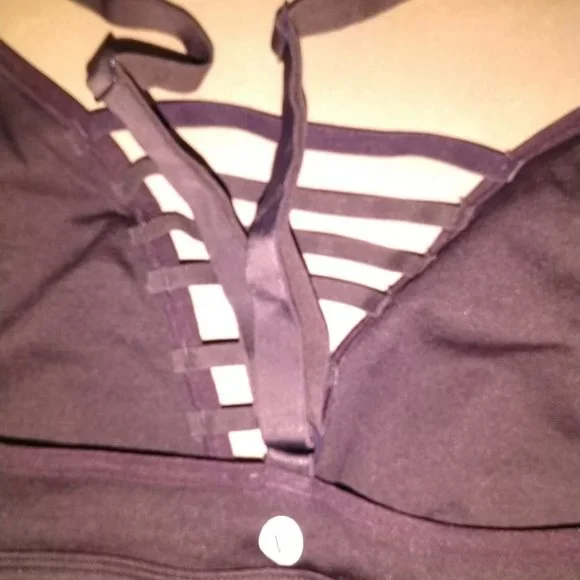 Exercise Top/Bra - Picture 3 of 5